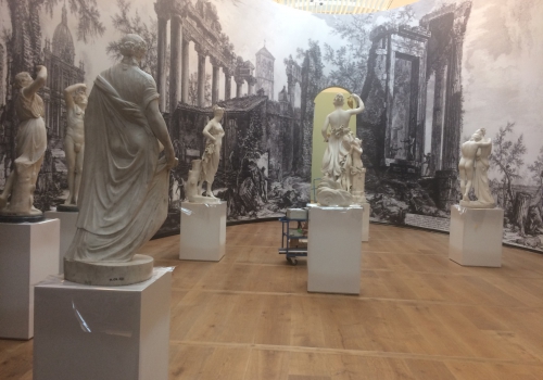 Clasic Beaties - Hermitage Amsterdam