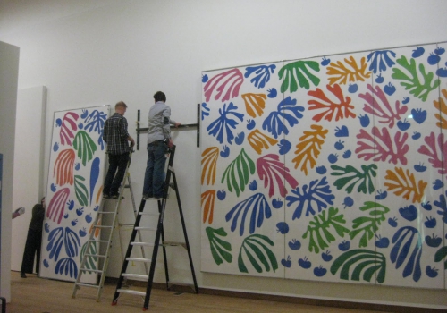 Hanging Matisse